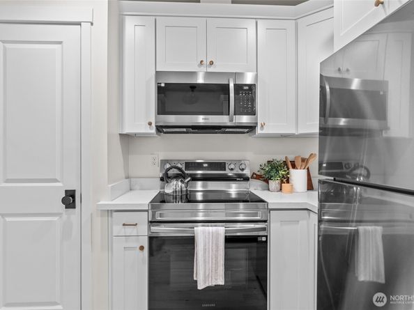 610 W Halladay Street, Seattle WA 98119