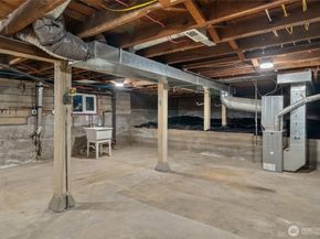 610 W Halladay Street, Seattle WA 98119