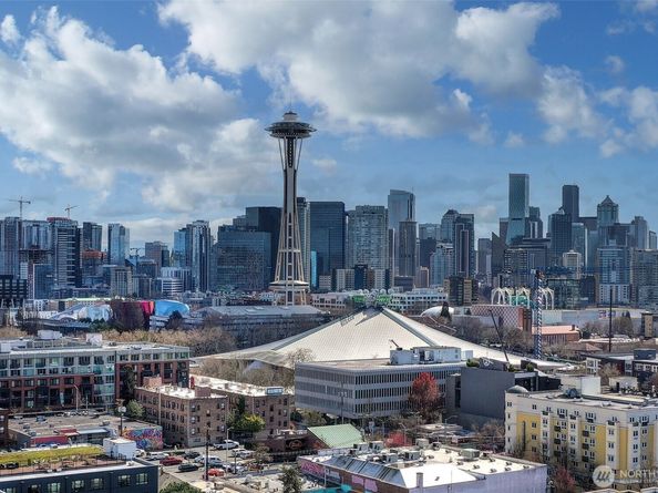 275 W Roy Street 119, Seattle WA 98119
