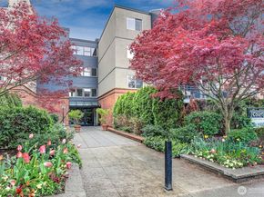 275 W Roy Street 119, Seattle WA 98119