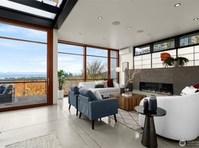 1527 E Howe Street, Seattle WA 98112