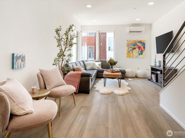 551 28th Avenue, Seattle WA 98122