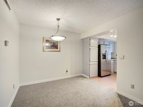 11416 NE 128th Street 67, Kirkland WA 98034