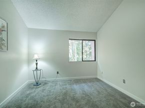 11416 NE 128th Street 67, Kirkland WA 98034