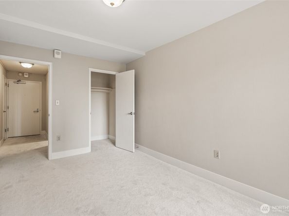 1105 Spring Street 701, Seattle WA 98104