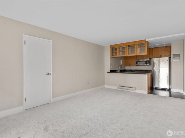 1105 Spring Street 701, Seattle WA 98104