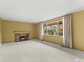 1007 174th Avenue NE, Bellevue WA 98008