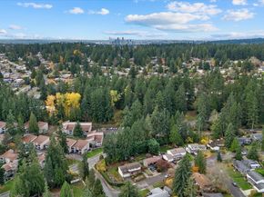 1007 174th Avenue NE, Bellevue WA 98008