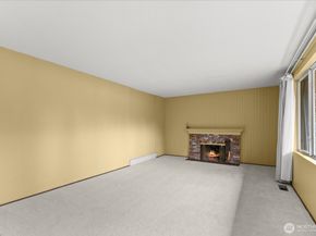 1007 174th Avenue NE, Bellevue WA 98008