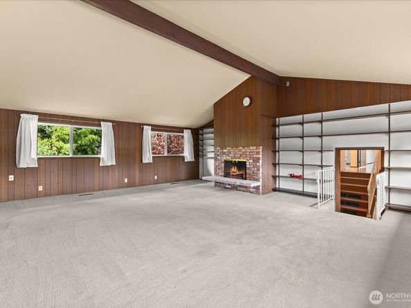 1007 174th Avenue NE, Bellevue WA 98008