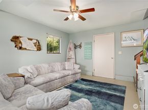 10 S Beach Drive, Hat Island WA 98206