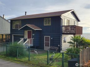 10 S Beach Drive, Hat Island WA 98206