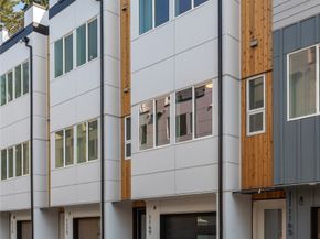 1182 129th Court NE, Bellevue WA 98005