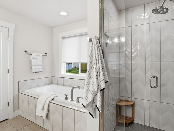 19031 123rd Place SE, Renton WA 98058