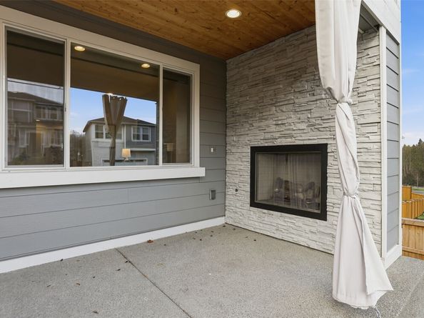 19031 123rd Place SE, Renton WA 98058