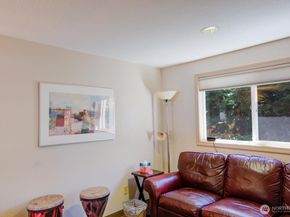 7522 221st Street, Edmonds WA 98026