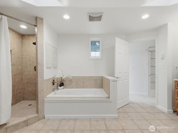 13112 3rd Ave NW, Seattle WA 98177