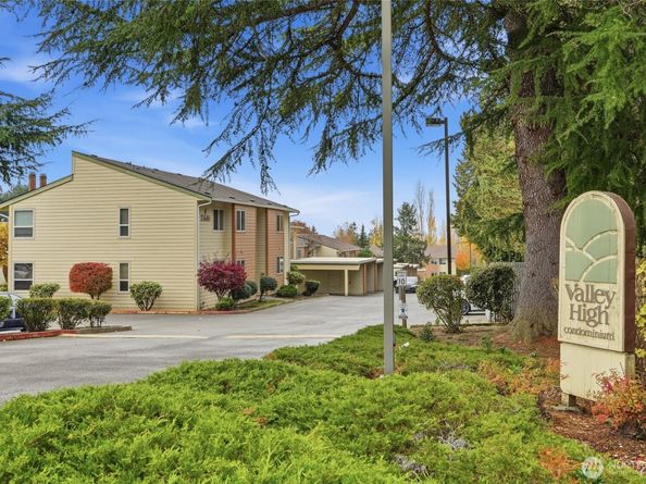 23601 112th Avenue SE A103, Kent WA 98031