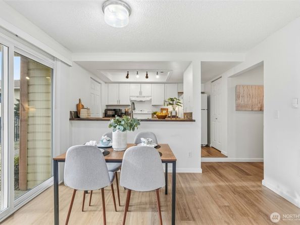 23601 112th Avenue SE A103, Kent WA 98031