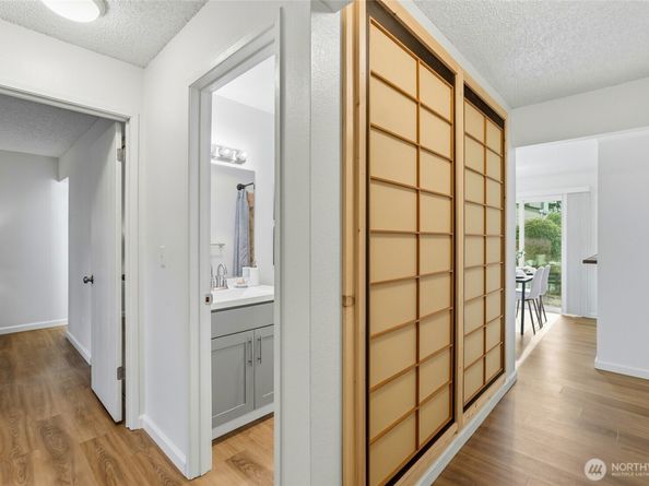 23601 112th Avenue SE A103, Kent WA 98031