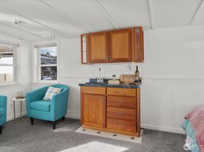 1900 Westlake Avenue N B20, Seattle WA 98109