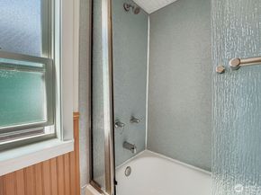 1900 Westlake Avenue N B20, Seattle WA 98109