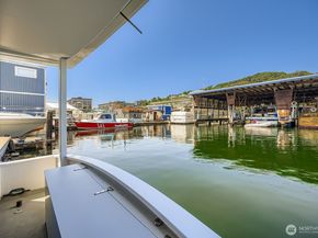 1900 Westlake Avenue N B20, Seattle WA 98109