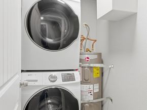 8621 25th Avenue SW B, Seattle WA 98106