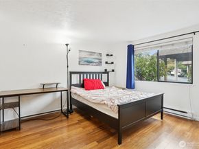 705 NE 143rd Avenue A1, Bellevue WA 98007