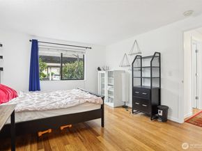 705 NE 143rd Avenue A1, Bellevue WA 98007