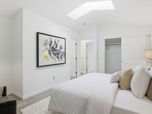 2609 SW Holden Street, Seattle WA 98126