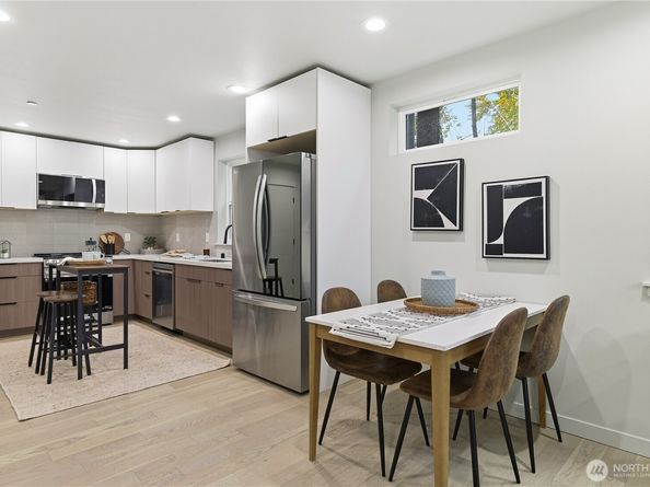 11831 59th Avenue S A, Seattle WA 98178