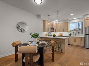 105 E NW 39th Street, Seattle WA 98107