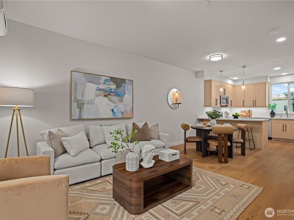 105 E NW 39th Street, Seattle WA 98107