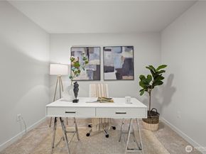 105 E NW 39th Street, Seattle WA 98107