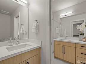 105 E NW 39th Street, Seattle WA 98107