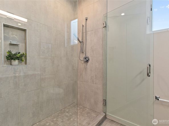 4100 37th Avenue S, Seattle WA 98118