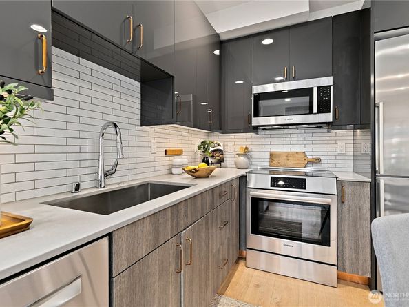 4100 37th Avenue S, Seattle WA 98118