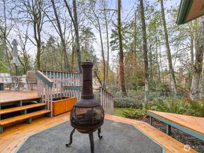 203 NE Alnus Way, Bremerton WA 98310