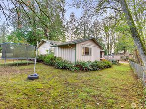 203 NE Alnus Way, Bremerton WA 98310