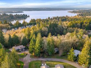 203 NE Alnus Way, Bremerton WA 98310