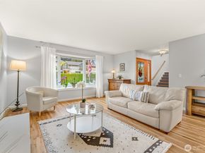 11907 NE 133rd Place, Kirkland WA 98034