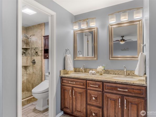 11907 NE 133rd Place, Kirkland WA 98034