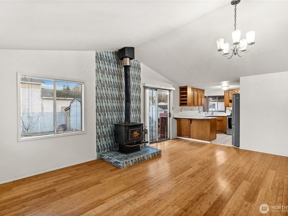 10652 4TH Avenue SW, Seattle WA 98146