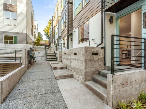 3510 NE 125th Street A, Seattle WA 98125