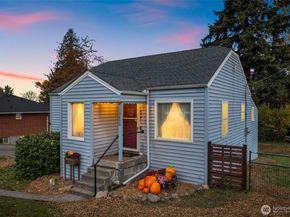 12630 24th Avenue S, Seattle WA 98168