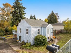 12630 24th Avenue S, Seattle WA 98168
