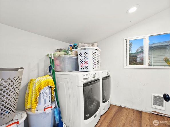 12630 24th Avenue S, Seattle WA 98168