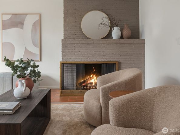 11346 Bartlett Avenue NE, Seattle WA 98125