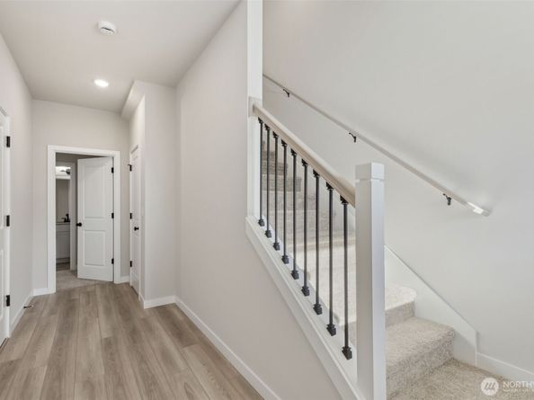 17536 NE Midnight Sun Loop, Poulsbo WA 98370